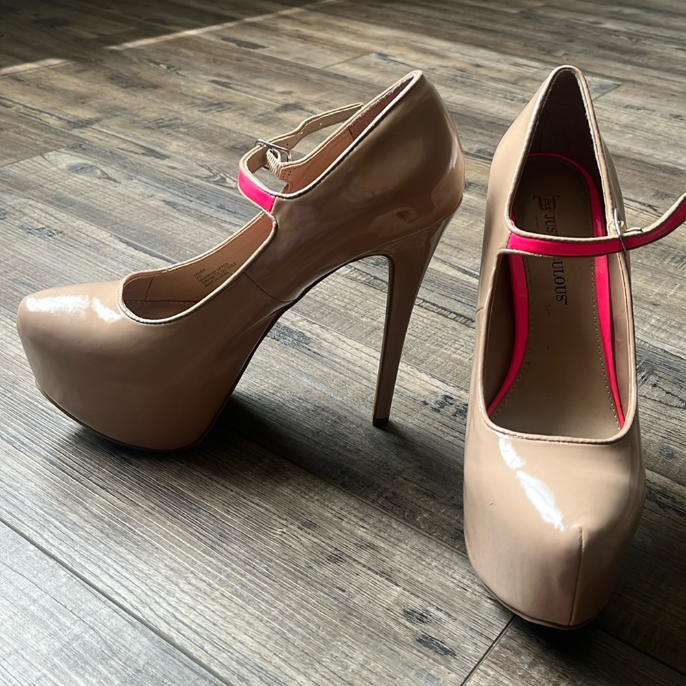 Just Fabulous platform heels size 8 1/2